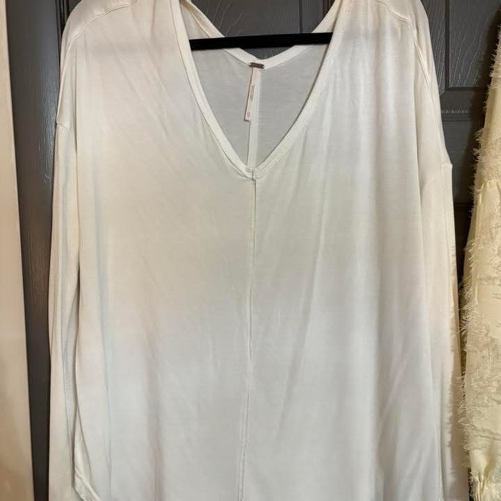 Free People Cream V-Neck Long Sleeve Top